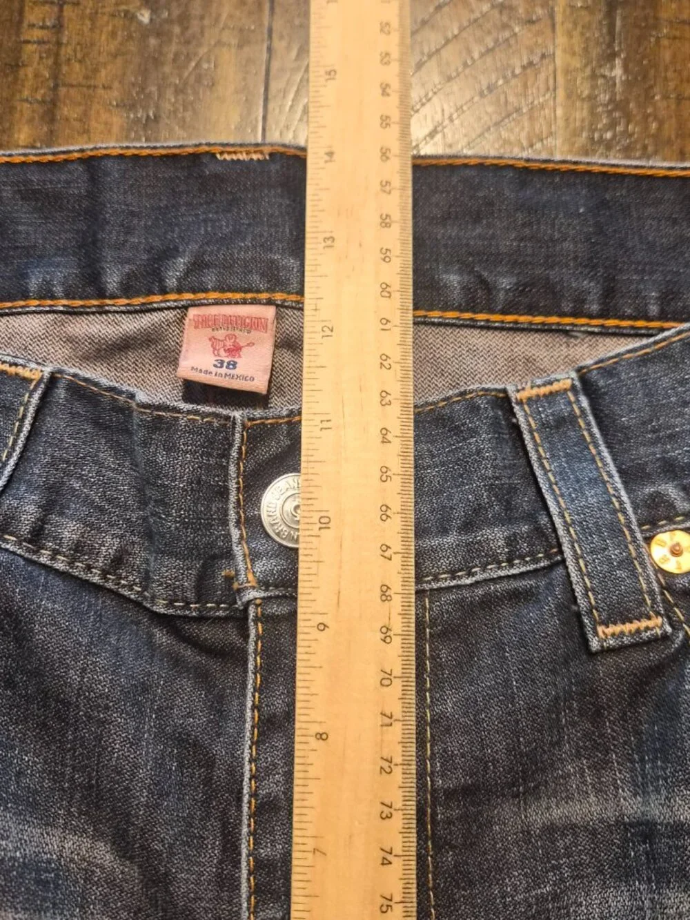 True Religion Mens Jeans Straight  Flap Size 38 X 36 Distressed Braid G678